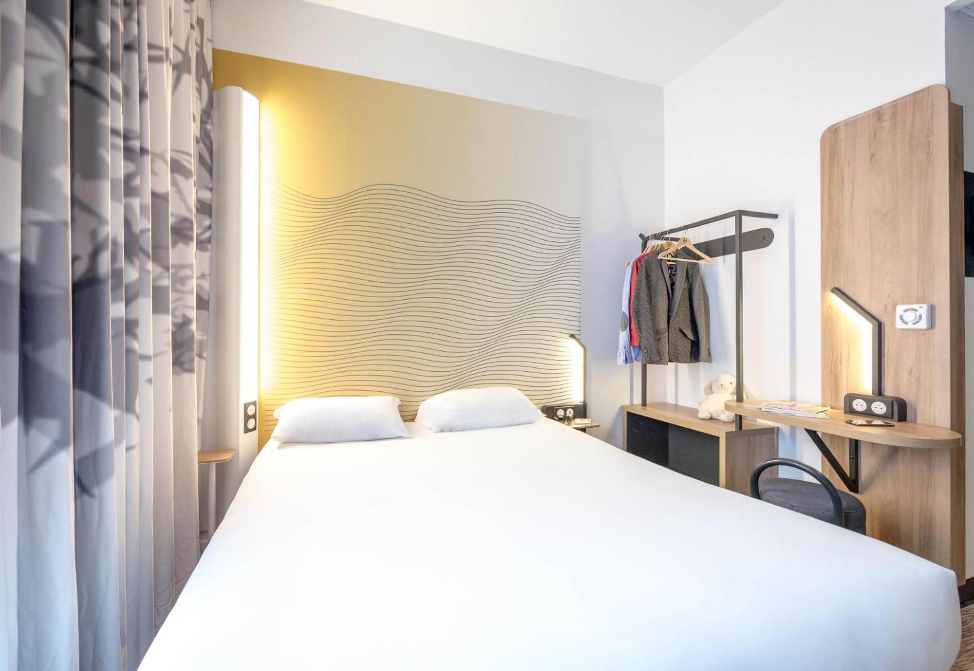 B&B Hotel Sainte-Maxime Golfe De Saint Tropez Esterno foto